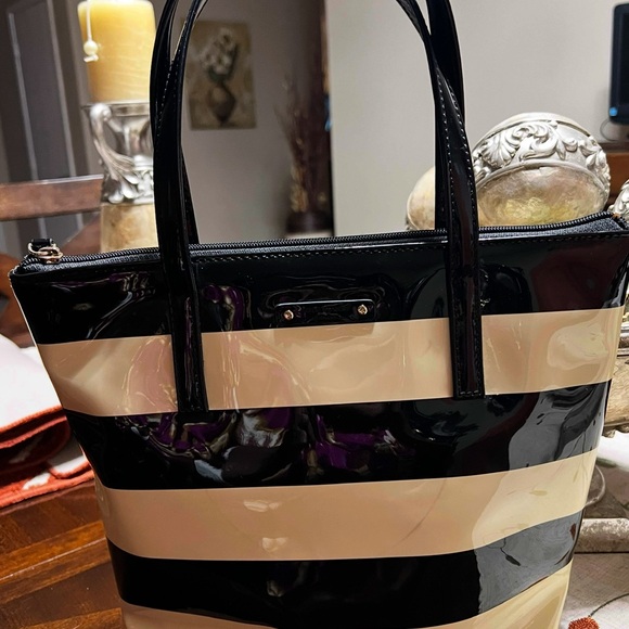 Black and Cream Striped Tote Bag - Picture 1 of 8